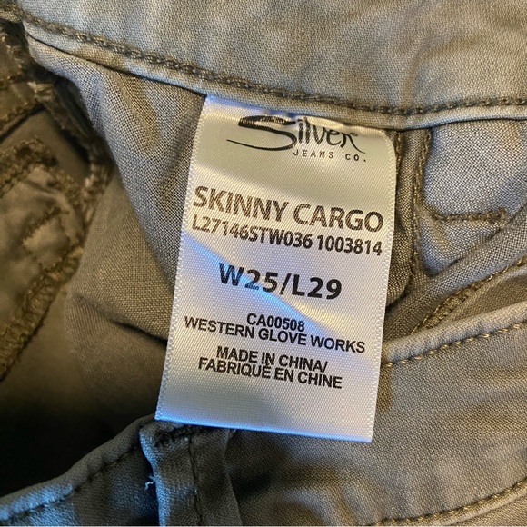 Silver Brand Skinny Cargo Jeans - Picture 5 of 6